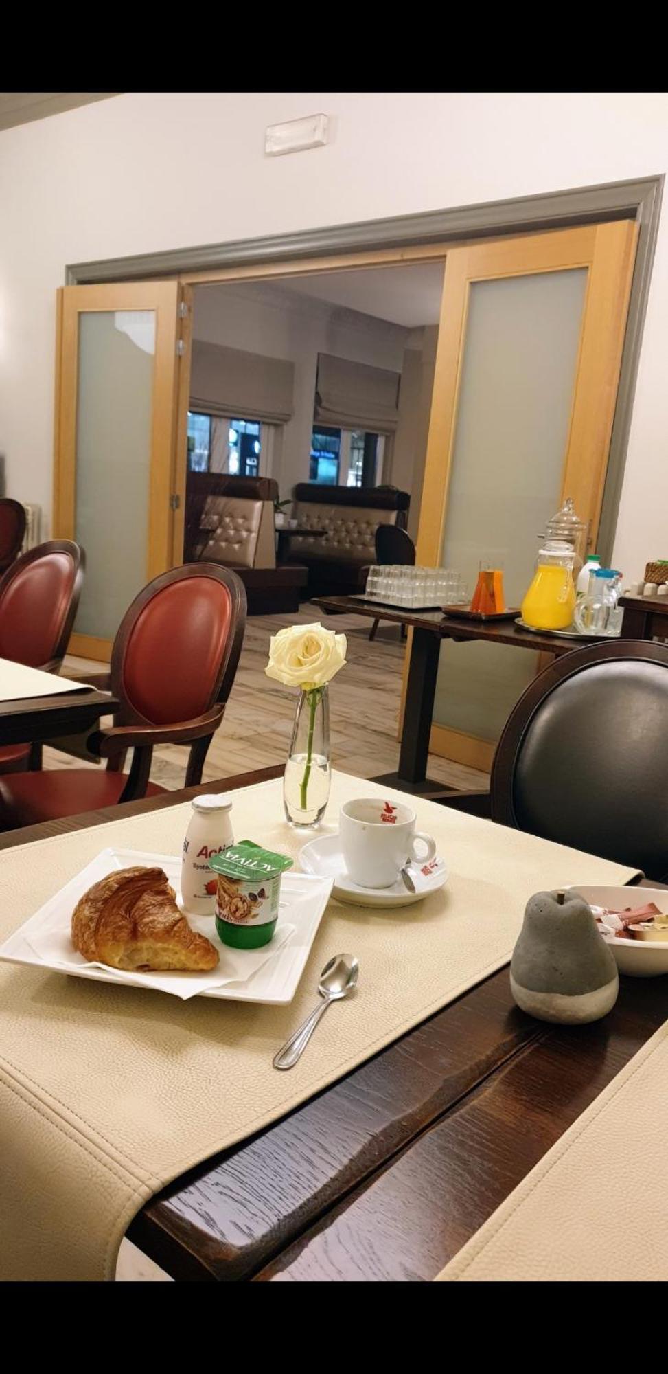 Belrom Hotel سينت تروادن المظهر الخارجي الصورة